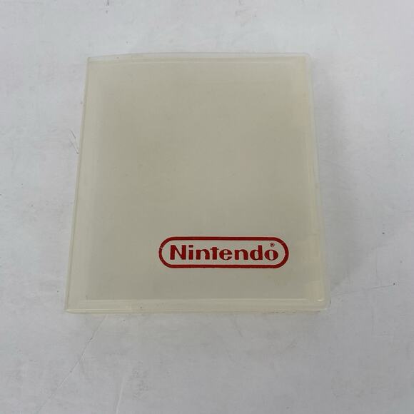 Official Nintendo NES Rental Plastic Clam Shell Game Case Vintage Clear. - Picture 1 of 4